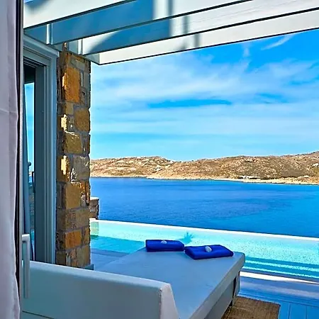 Greco Philia Boutique By Mr And Mrs White Mykonos Town